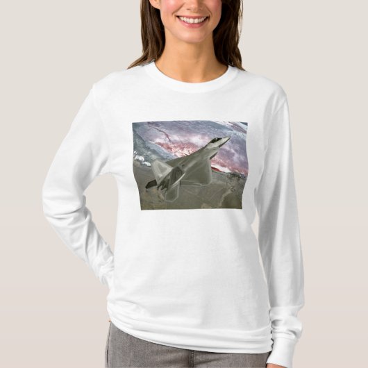 Een F/A-22 Raptor voert een opleidingsmissie T-shirt (Voorkant)