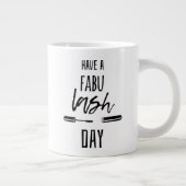 Een Fabu Lash-dag Grote Koffiekop (Rechts)