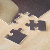 Een fantasievrouw met steampunk tandwielen op haar legpuzzel (Zijkant)