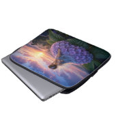 Een fee die de dageraad begroet laptop sleeve (Voorkant onderkant)