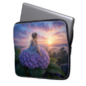 Een fee die de dageraad begroet laptop sleeve (Voorkant Links)