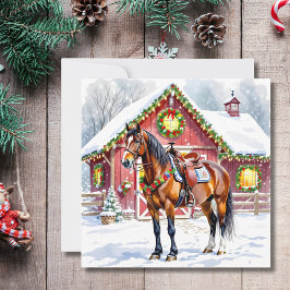 Een feestelijk bruin paard en winterschuur Kerstmi Kaart