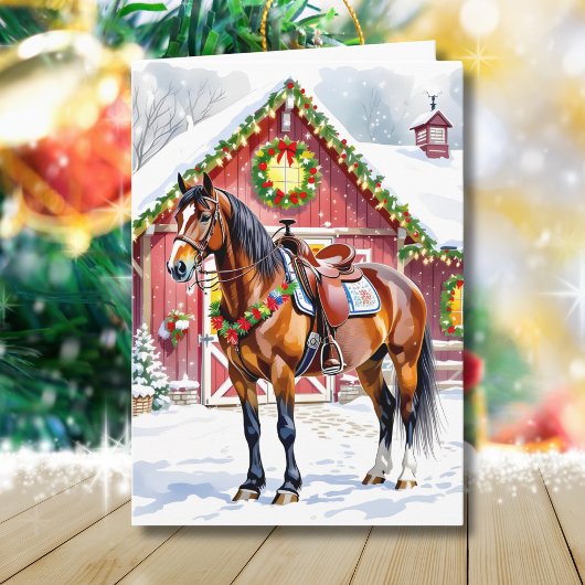 Een feestelijk bruin paard en winterschuur Kerstmi Kaart