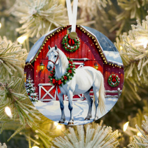 Een feestelijk wit paard en winterschuur Kerstmis Metalen Ornament