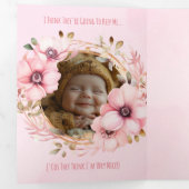 Een fijngevoelige en humoristische geboorteaankond drieluik kaart (Binnenzijde eerst)