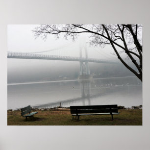 Een foggy dag rond de Mid-Hudson Bridge Poster