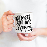 Een foto Beste kat vader ooit huisdier poot afdruk Koffiemok<br><div class="desc">"Best Cat Dad Ever" ontwerp met aanpasbaar aan uw eigen huisdierenfoto.</div>