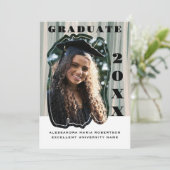 Een foto sage groen beige strepen afstuderen aankondiging (Staand voorkant)