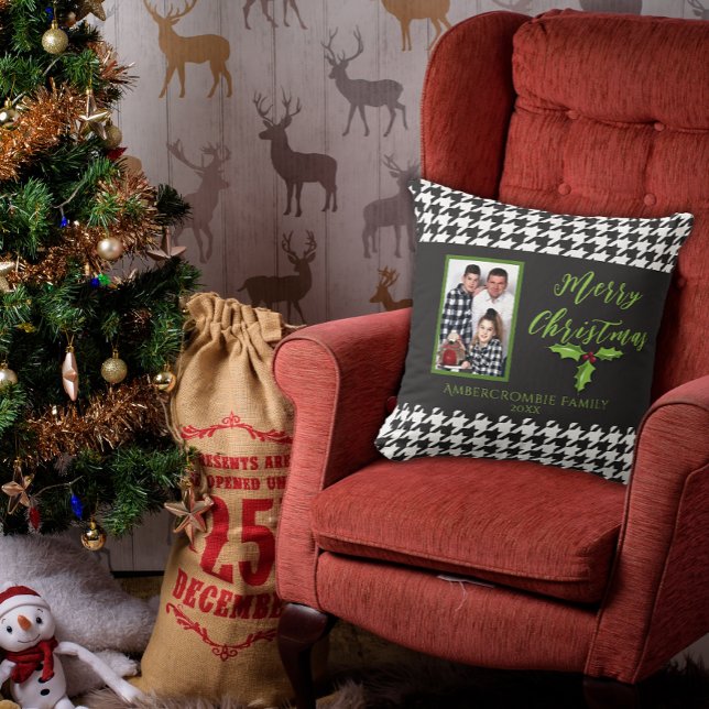 Eén foto vakantie zwart-wit houndstooth kussen (Charming black and white houndstooth Christmas pillow for your holidays.)