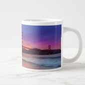 Een foto van de Golden Gate Bridge van San Francis Grote Koffiekop (Rechts)
