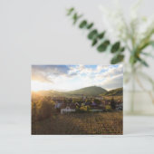 Een Frans wijndorp in het middaglicht Briefkaart (Staand voorkant)