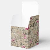 Een Franse Ephemera Design Serie 24 Bedankdoosjes (Geopend)