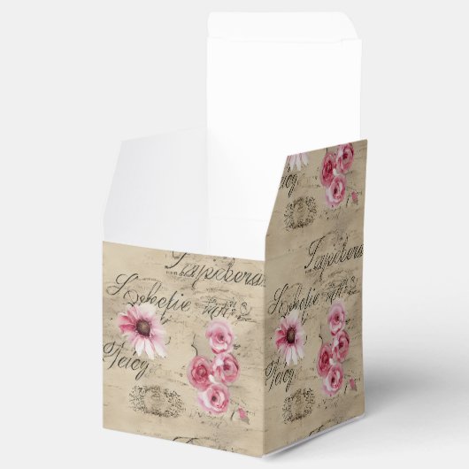 Een Franse Ephemera Design Series 20 Bedankdoosjes (Geopend)