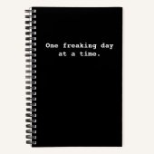 EEN FREAKING DAG PER KEER NOTITIEBOEK (Voorkant)