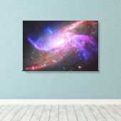 Een galactisch licht Show in spiraalvormige sterre Canvas Afdruk (Insitu (Houten vloer))