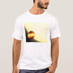 Een gasreusachtige planeet die heel dichtbij rondd t-shirt