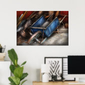 Een gebruikte kruiwagen poster (Thuiskantoor)