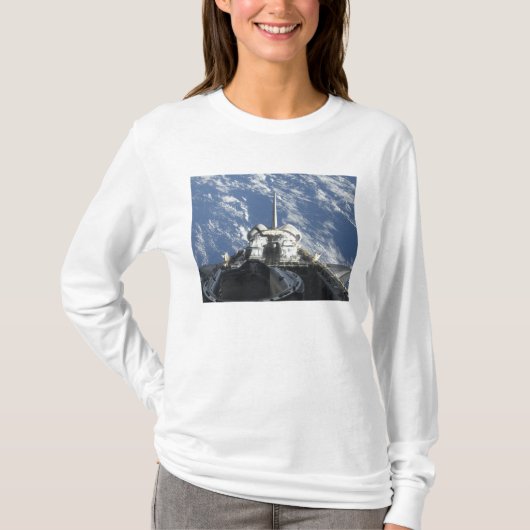 Een gedeeltelijk uitzicht van Space Shuttle Atlant T-shirt (Voorkant)