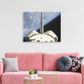 Een gedeeltelijk uitzicht van Space Shuttle Endeav Canvas Afdruk (Insitu (Woonkamer))