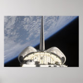 Een gedeeltelijk uitzicht van Space Shuttle Endeav Poster (Voorkant)