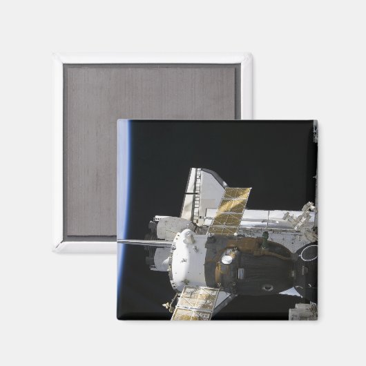 Een gedoceerd Soyuz-ruimtevaartuig Magneet (Voorkant / Achterkant)