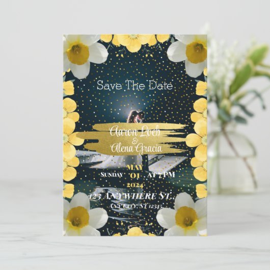 Een gedroogde uitnodiging versierd met narcistisch (Staand voorkant)