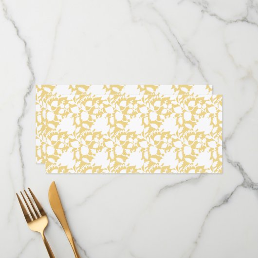 Een geel tapijt met een zich herhalend motief lijk menu (Voorkant / Achterkant in situ)