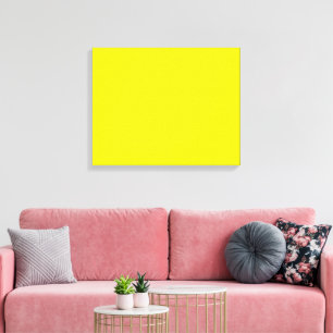 Een geel vierkant gecentreerd op een schone witte  canvas afdruk