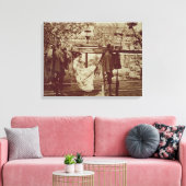 Een geisha die in een nest wordt meegevoerd (foto  canvas afdruk (Insitu (Woonkamer))