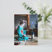 Een Geisha die Iris Flowers  oud Japan schikt Briefkaart (Staand voorkant)