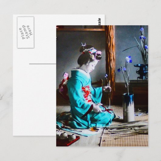 Een Geisha die Iris Flowers  oud Japan schikt Briefkaart (Voorkant / Achterkant)