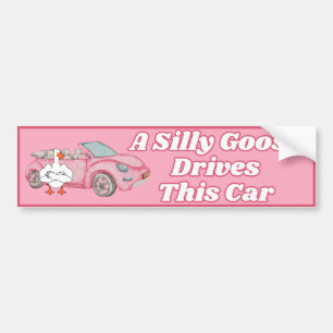 Een Gekke gans rijdt deze auto - Funny Pink Bumpersticker