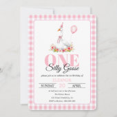 Een gekke gans, roze gingham meisje's 1e verjaarda kaart (Voorkant)