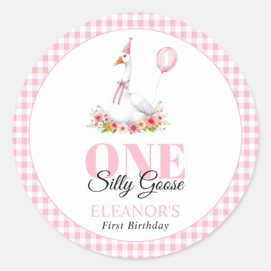 Een gekke gans, roze gingham meisje's 1e verjaarda ronde sticker (Voorkant)
