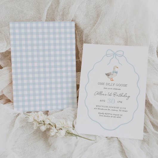 Een Gekke Goose Blue Gingham Bow 1st Birthday Kaart