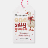 Een Gekke Goose Christmas Bow 1st Birthday Cadeaulabel (Voorkant)