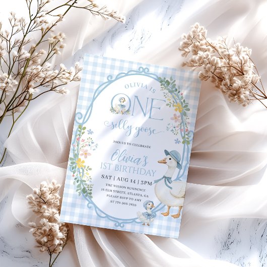 Een Gekke Goose Girl 1st Birthday Blue Gingham Kaart