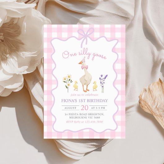 Een Gekke Goose Pink Gingham 1st Birthday Kaart
