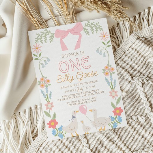 Een Gekke Goose Roze Bloemen 1e Verjaardag Kaart
