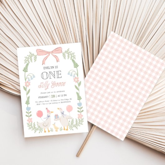 Een Gekke Goose Roze Bloemen 1e Verjaardag Kaart