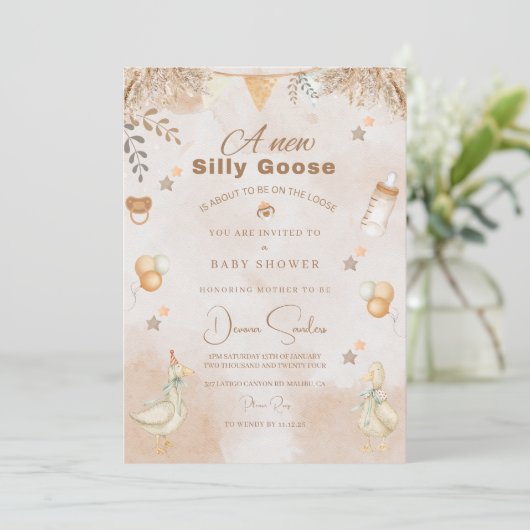 Een Gekke Goose Whimsical Baby shower uitnodiging (Staand voorkant)