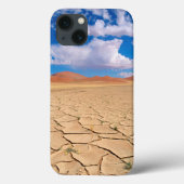Een gekraakte woestijnvlakte Case-Mate iPhone case (Achterkant)
