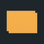 Een gele achtergrond met een save the date<br><div class="desc">Het ontwerp is een helder geel vierkant met een uniforme kleur. Het lijkt een solide,  vlak oppervlak te zijn zonder zichtbare textuur of patroon. De gele kleur is consistent over het hele lijst,  waardoor het een eenvoudig en levendig afbeelding is.</div>