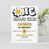 Een gelukkig meisje retro daisy 1e verjaardagsfees kaart (Staand voorkant)