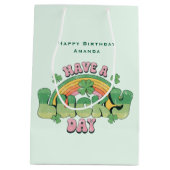 Een gelukkige dag Retro Typografie Verjaardag Medium Cadeauzakje (Achterkant)