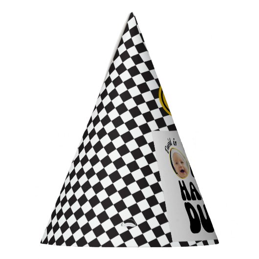 Een Gelukkige Dude Gelukkige Gezicht Jongen Foto 1 Feesthoedjes (Links)