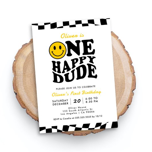 Een Gelukkige Dude Wavy Preppy Glimlach Jongen 1e  Kaart