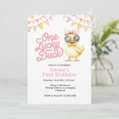 Een gelukkige eend eerste verjaardag uitnodiging (Staand voorkant)