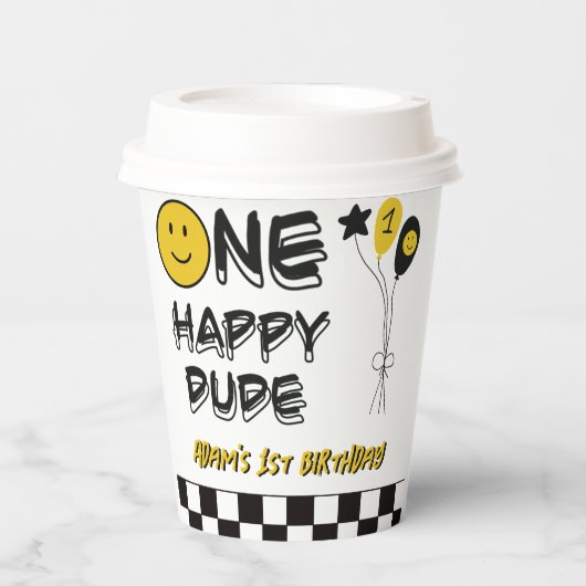 Een Gelukkige Gele Glimlach Eerste 1e Jongen Verja Papieren Bekers (Voorkant)