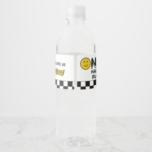 Een Gelukkige Gele Glimlach Eerste 1e Jongen Verja Waterfles Etiket (Achterkant)